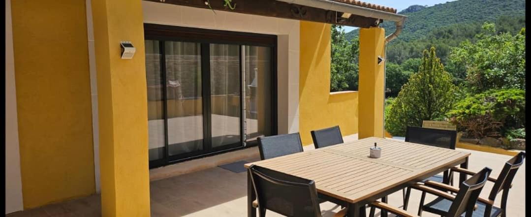 Magnifique Villa Avec Piscine, Sauna Et Hammam La Crau Exterior photo